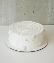 Load image into Gallery viewer, Mother’s day Cake: Strawberry and Ube Shortcake