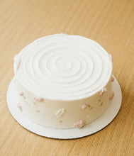 Load image into Gallery viewer, Mother’s day Cake: Strawberry and Ube Shortcake