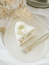 Load image into Gallery viewer, Earl Grey & Green Grapes Shortcake